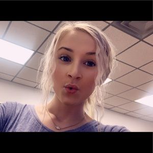 Meet your Posher, Rita